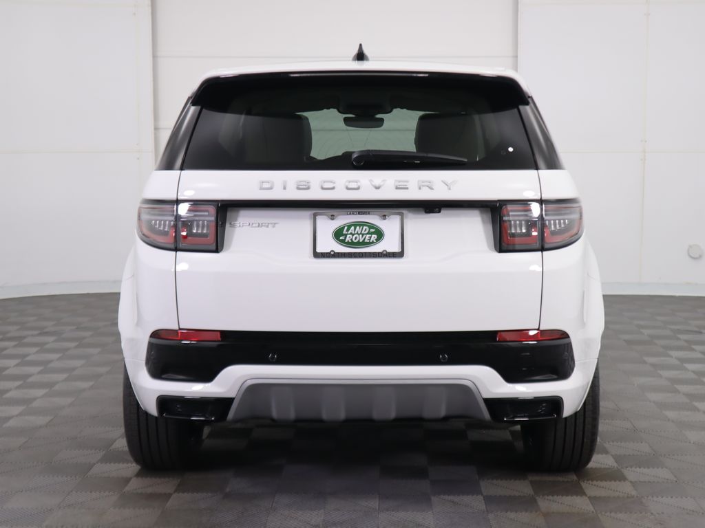 2024 Land Rover Discovery Sport S photo 4