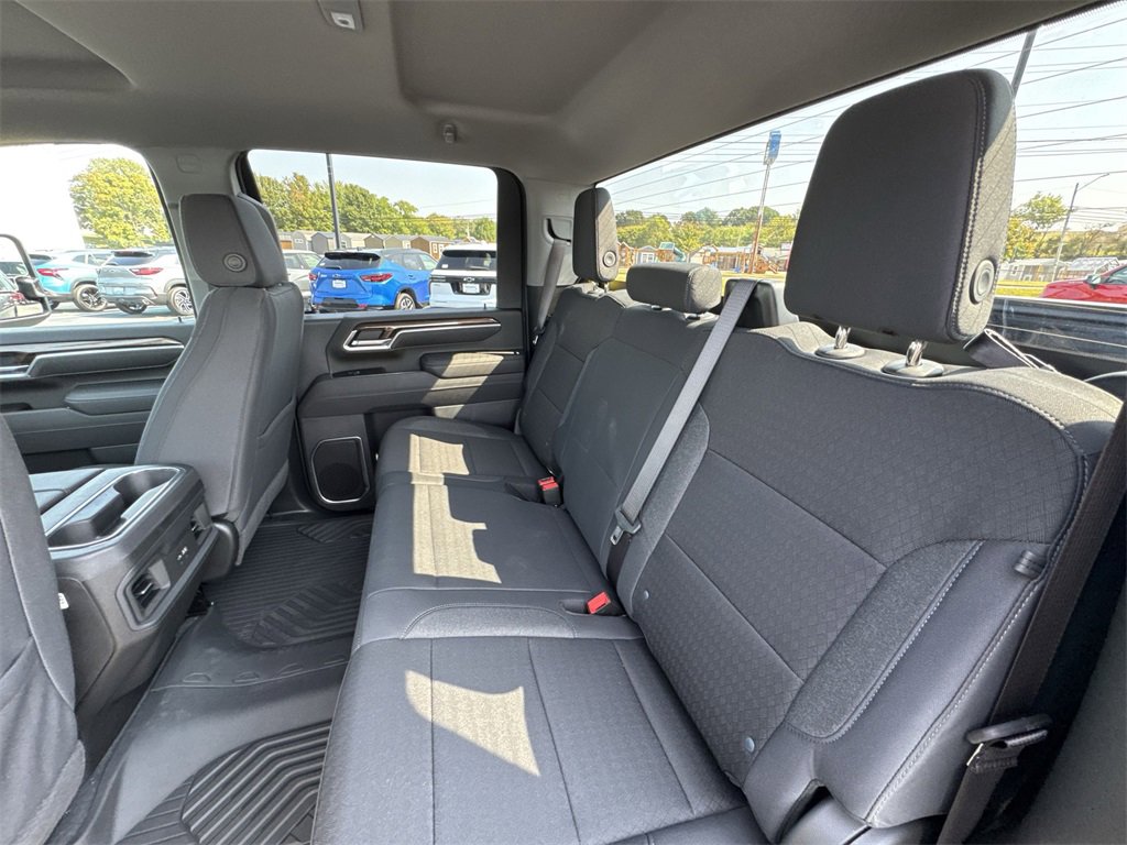 2025 Chevrolet Silverado 2500HD LT photo 22