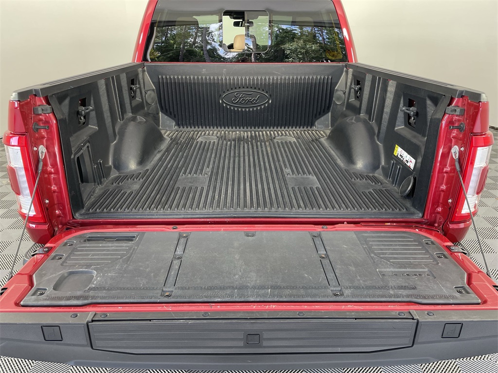 2023 Ford F-150 Lariat photo 35