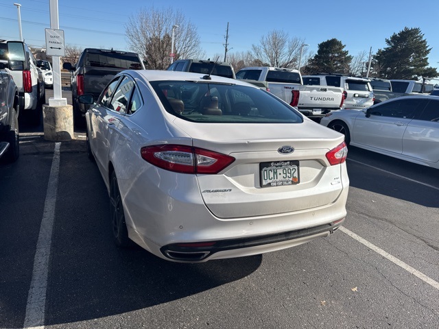 2016 Ford Fusion SE photo 2