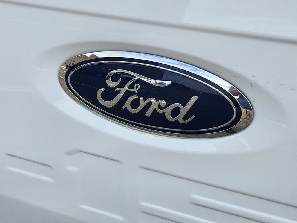 2022 Ford F-150 XL photo 21
