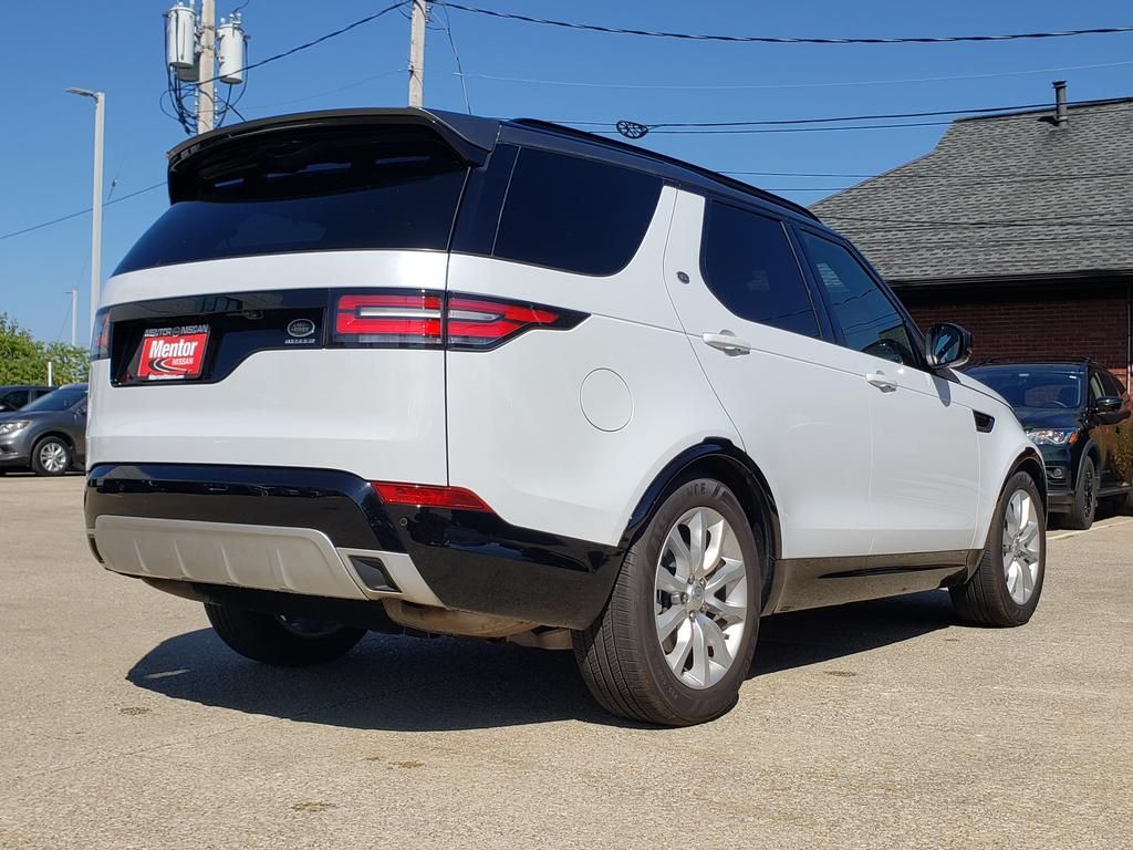 2018 Land Rover Discovery HSE photo 11