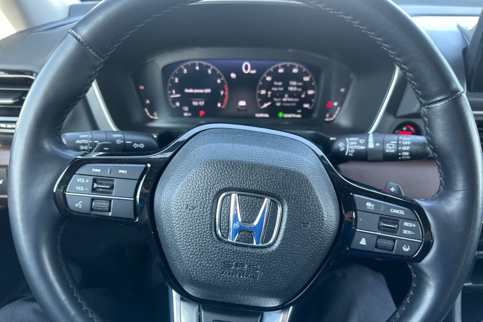 2024 Honda Pilot Elite photo 30
