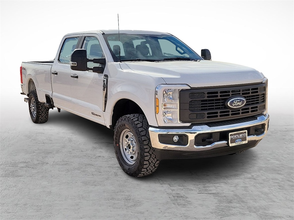 2026 Ford F-350 Super Duty XL's photo