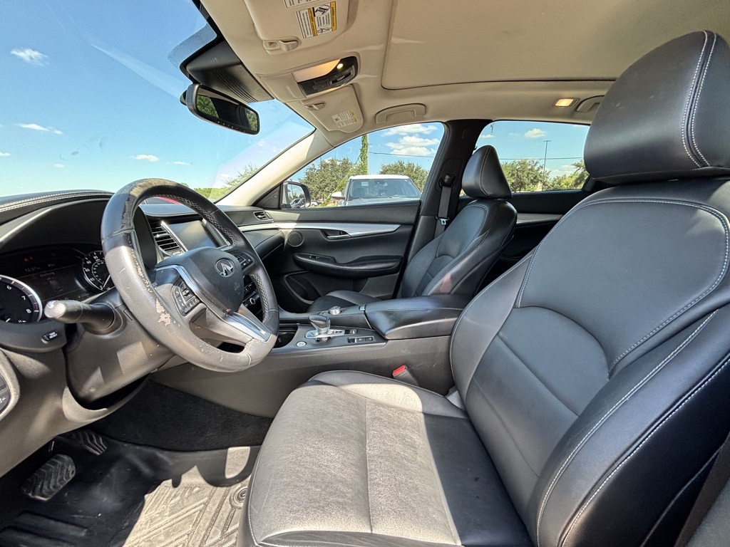 2019 Infiniti QX50 Luxe photo 8