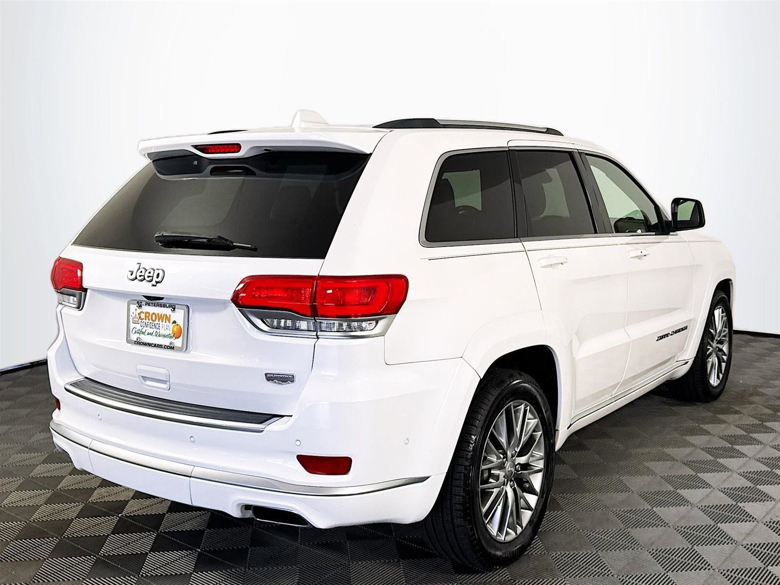 2018 Jeep Grand Cherokee Summit photo 4