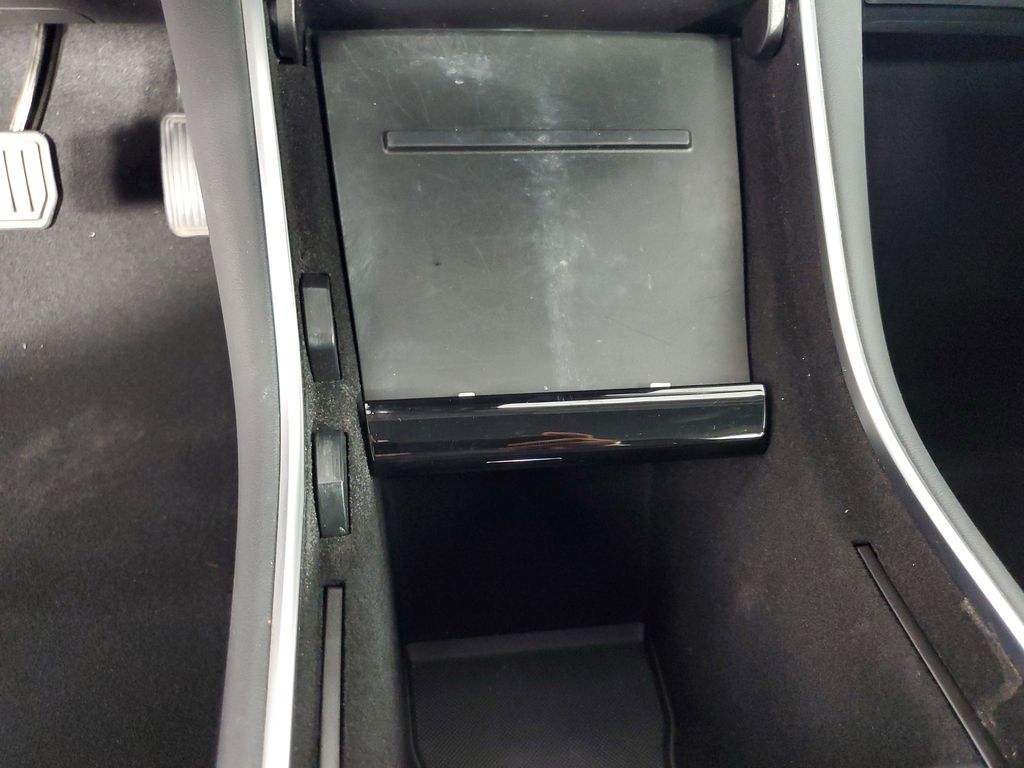 2018 Tesla Model 3 Long Range photo 17