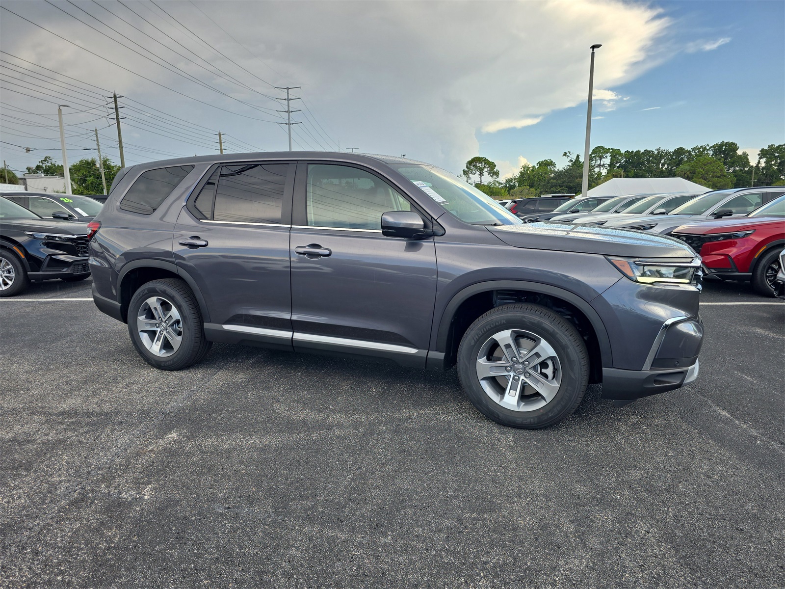 2025 Honda Pilot EX-L photo 2