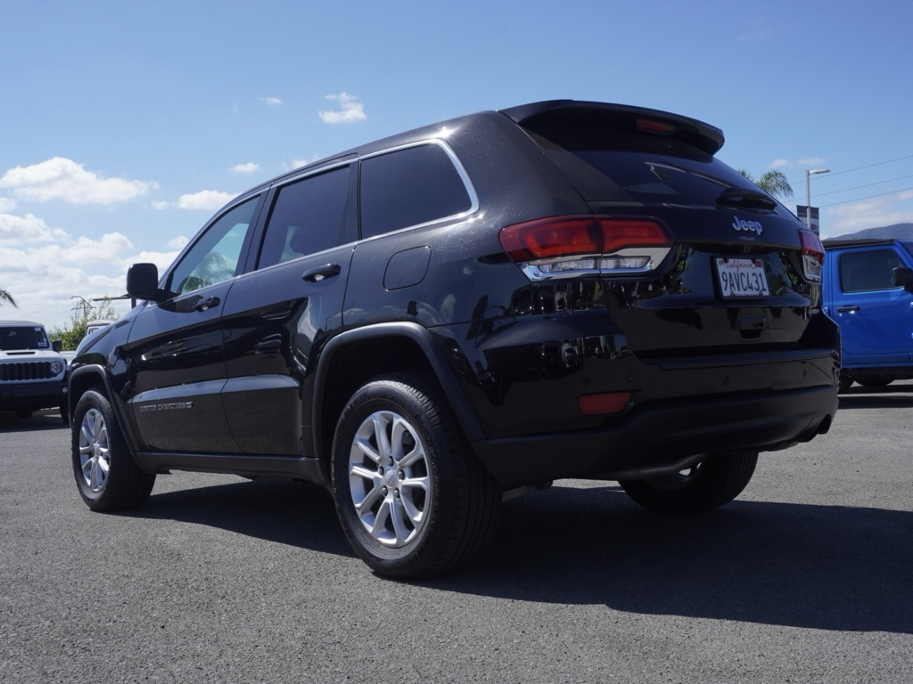 2022 Jeep Grand Cherokee Laredo E photo 6