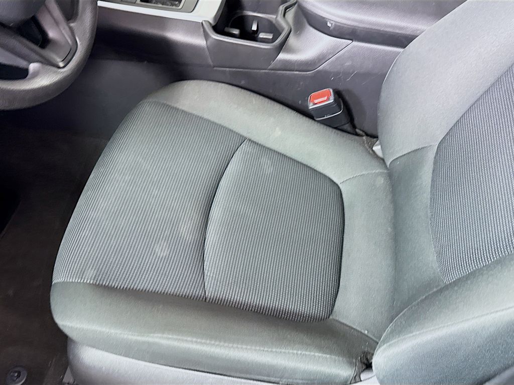 2024 Toyota RAV4 LE photo 18