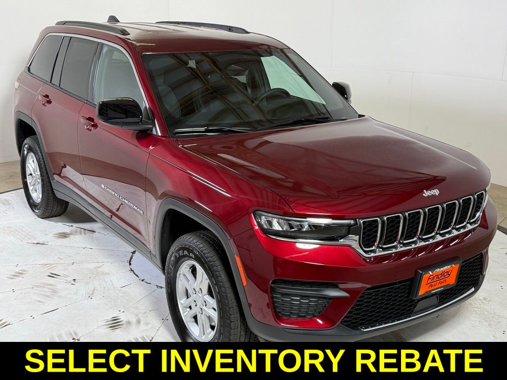 2025 Jeep Grand Cherokee Laredo