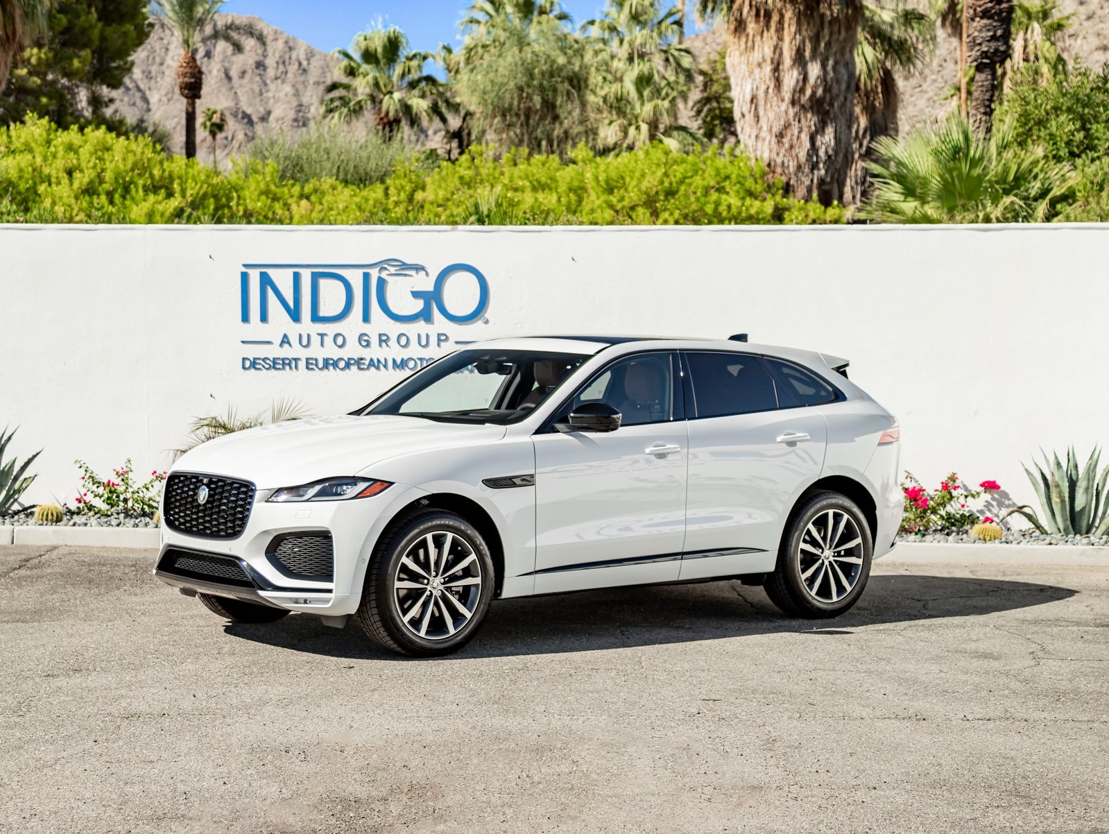 New 2026 Jaguar F-Pace P250 R Dynamic S AWD's photo