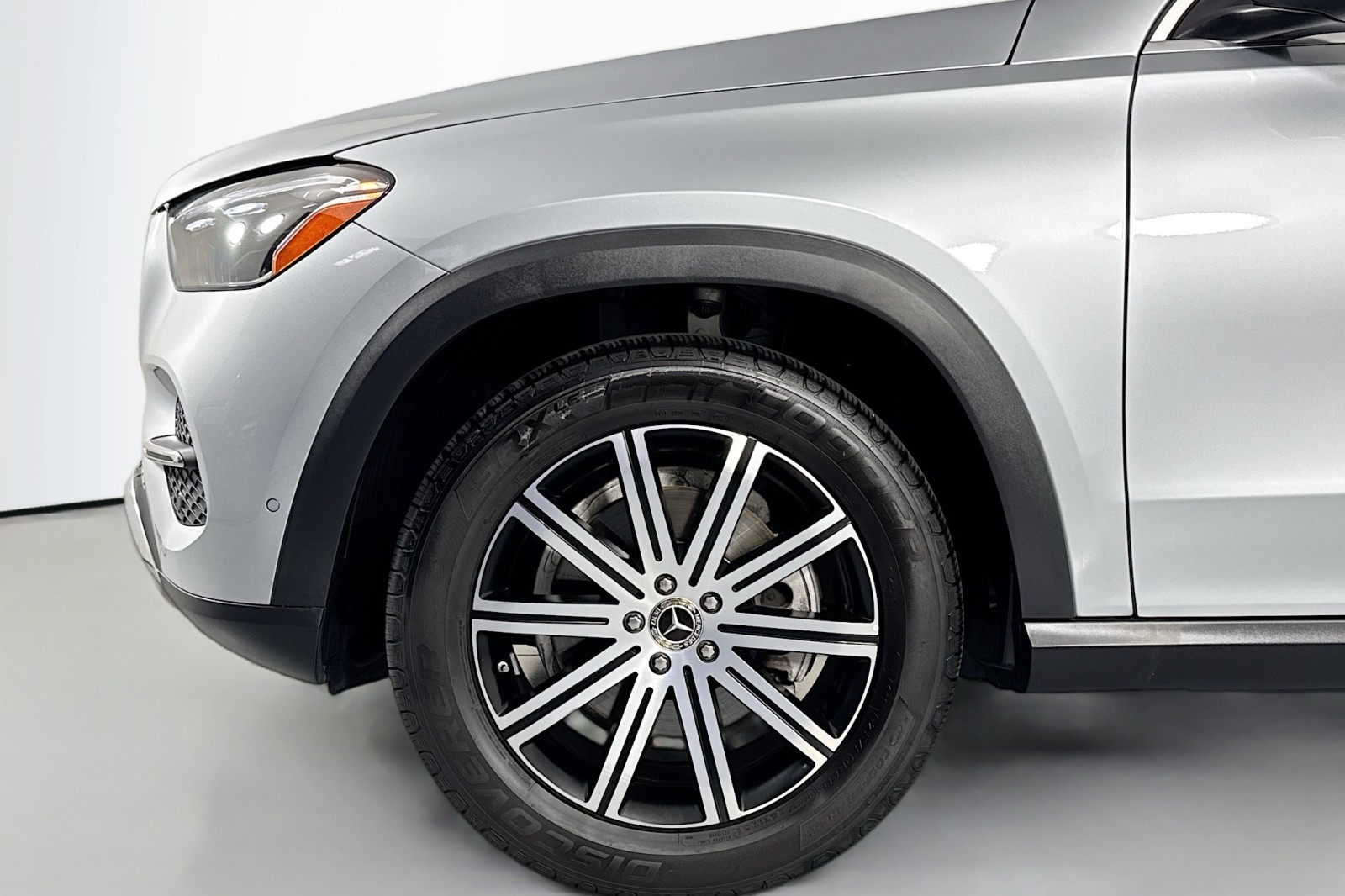 2025 Mercedes Benz GLE 350 4MATIC photo 6