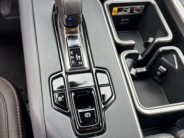 2025 Lexus TX 350 F SPORT photo 13