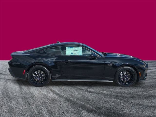 2025 Ford Mustang GT Premium photo 3