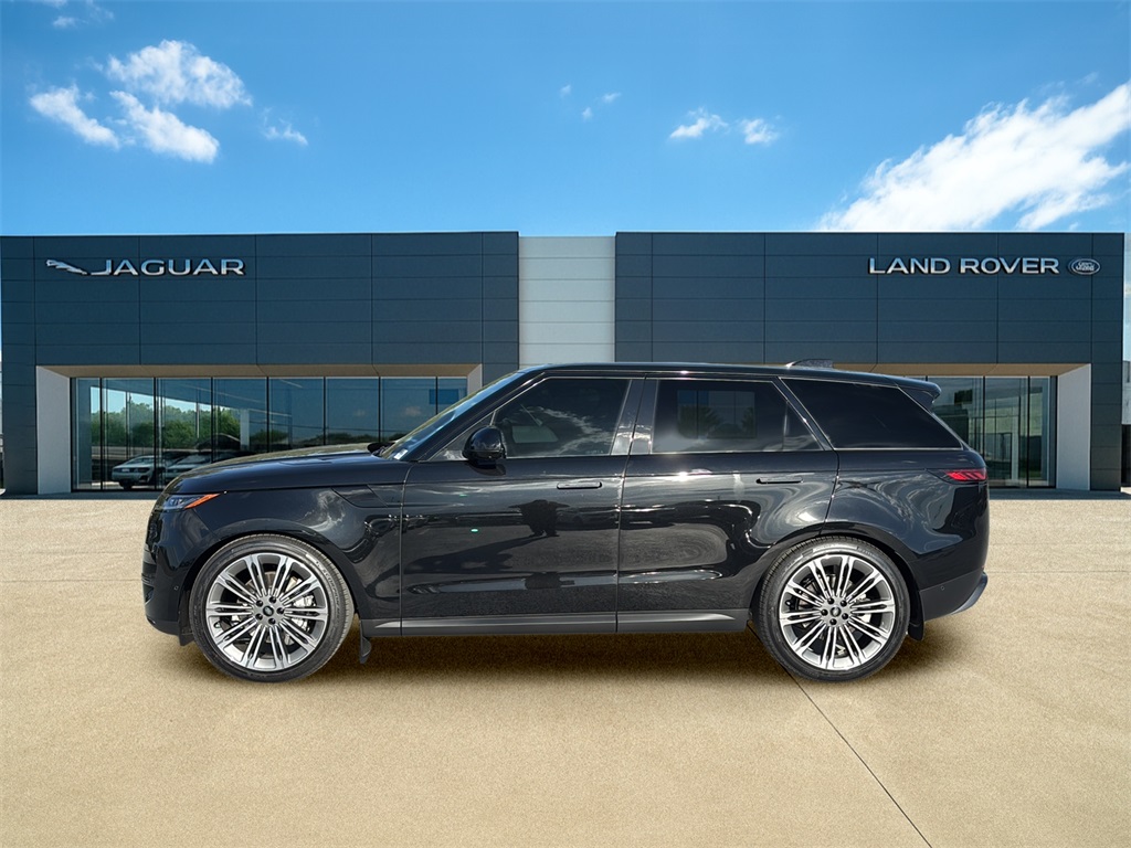 2025 Land Rover Range Rover Sport SE photo 5