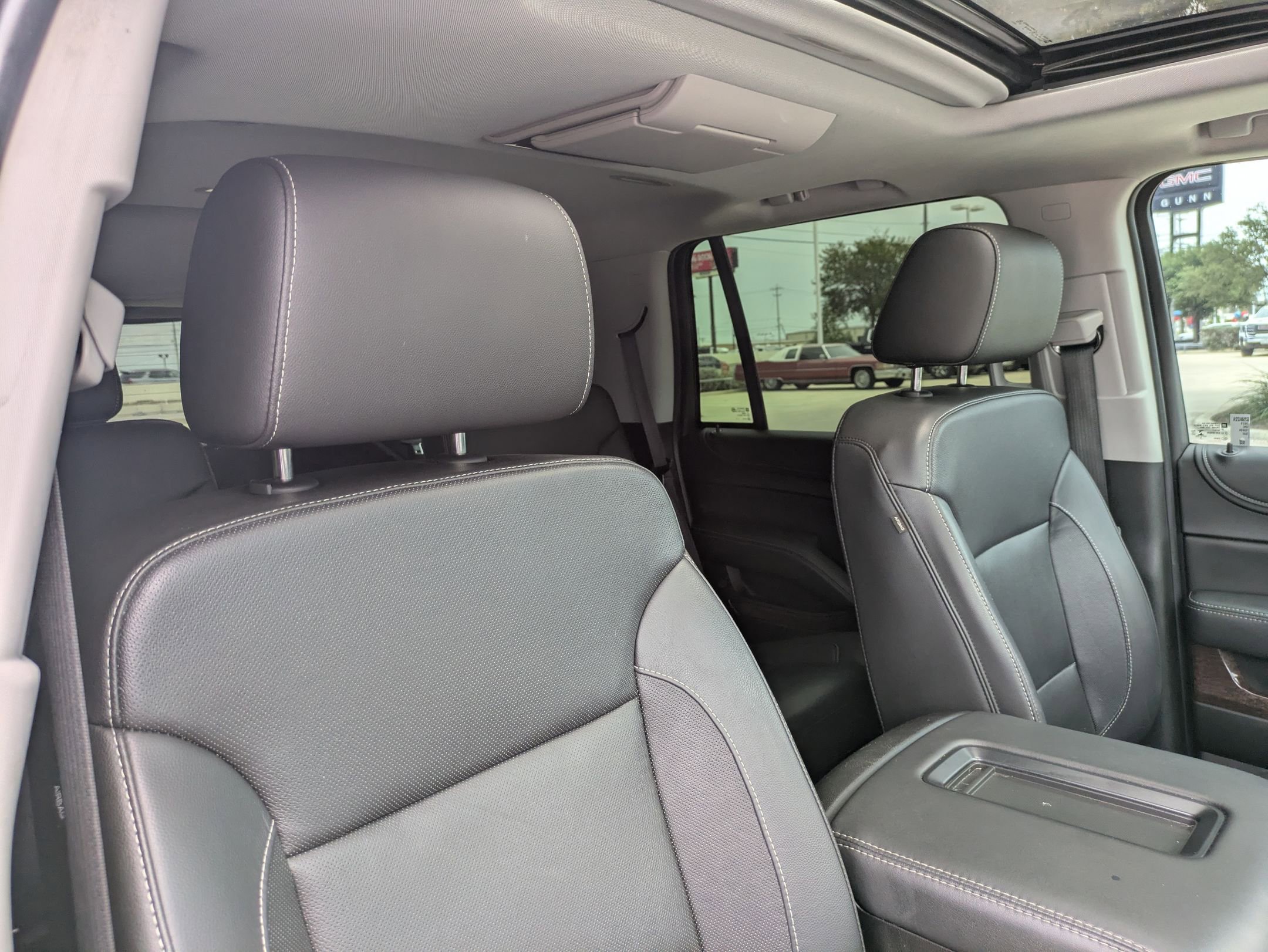 2019 Gmc Yukon SLT photo 31