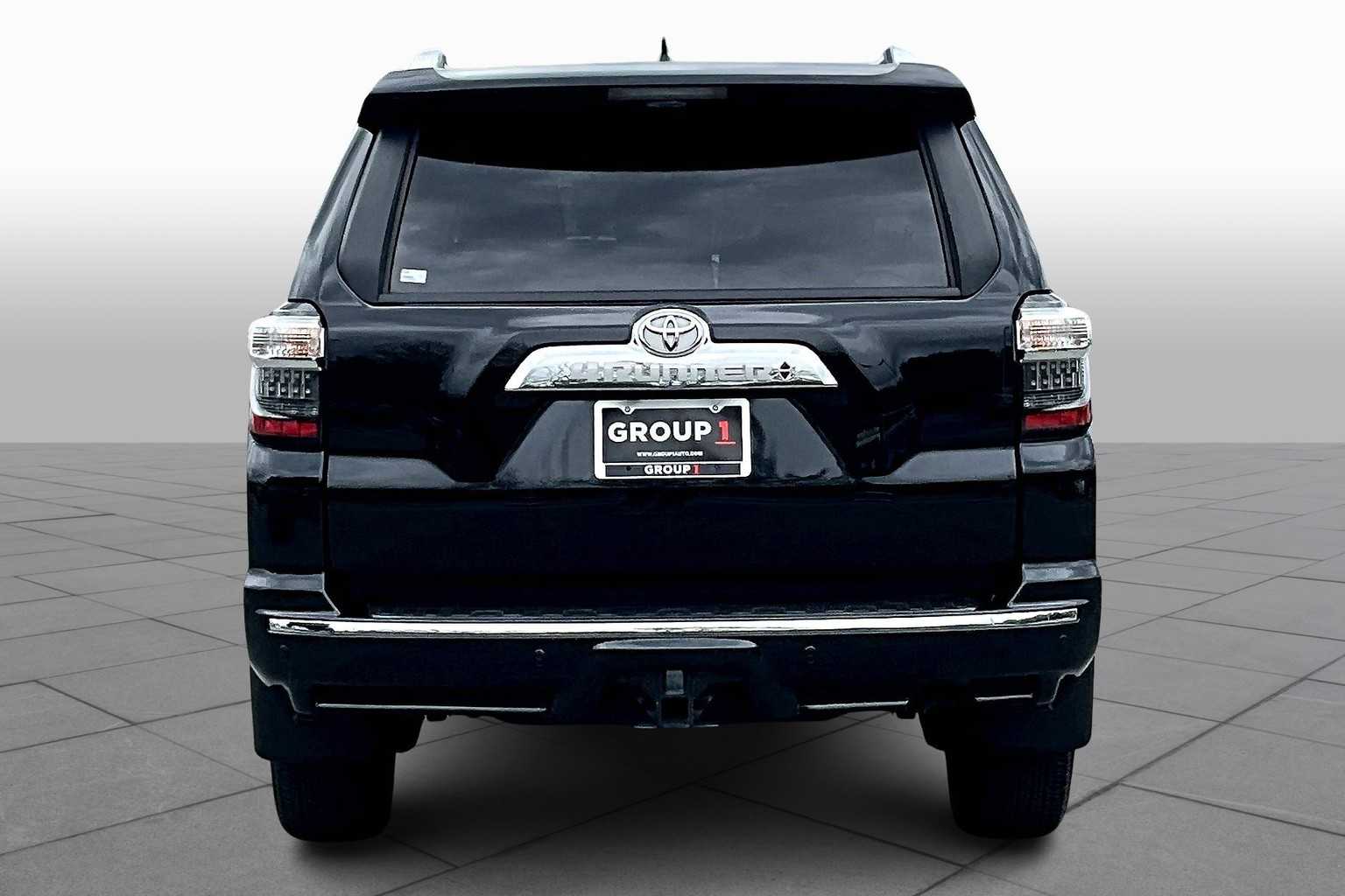2023 Toyota 4Runner Limited 4WD photo 4