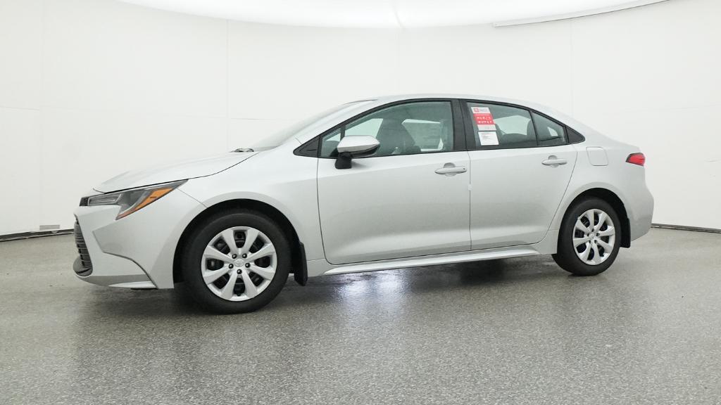 2025 Toyota Corolla LE photo 5