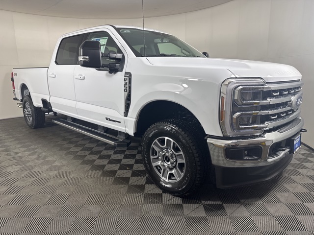 2026 Ford F-350 Super Duty Lariat's photo