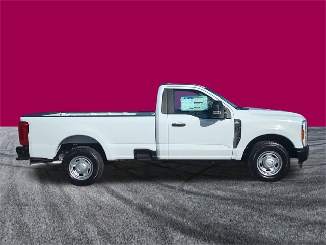 2026 Ford F-250 photo 2