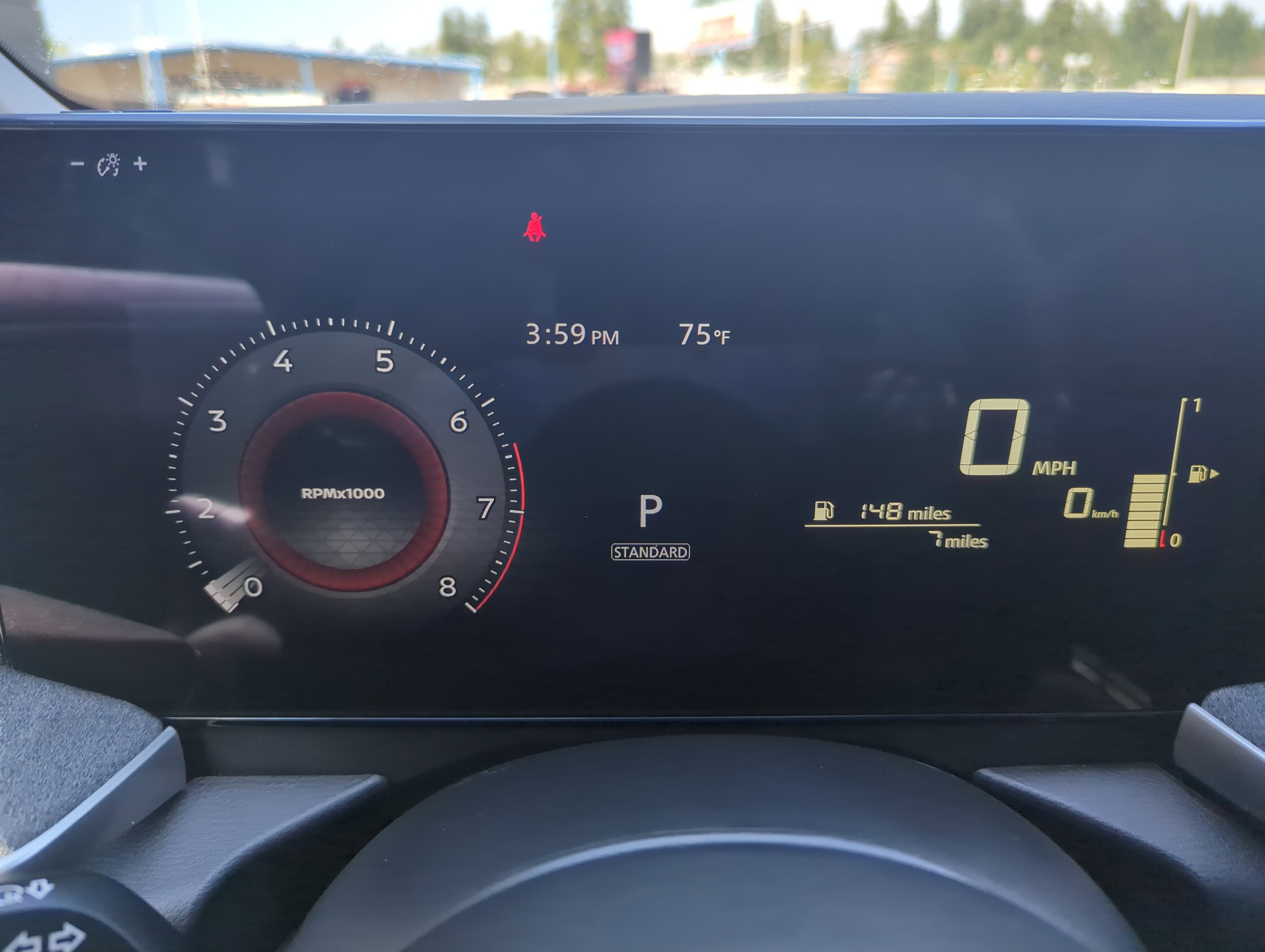 2025 Nissan Kicks SV photo 4