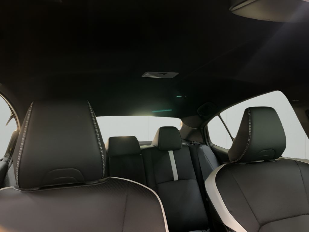2026 Toyota Camry SE photo 15