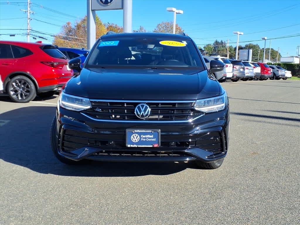 2022 Volkswagen Tiguan SE R-Line Black photo 2