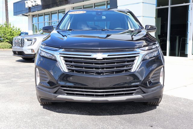 2023 Chevrolet Equinox LT photo 2