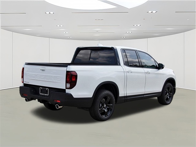 2025 Honda Ridgeline Black Edition photo 2