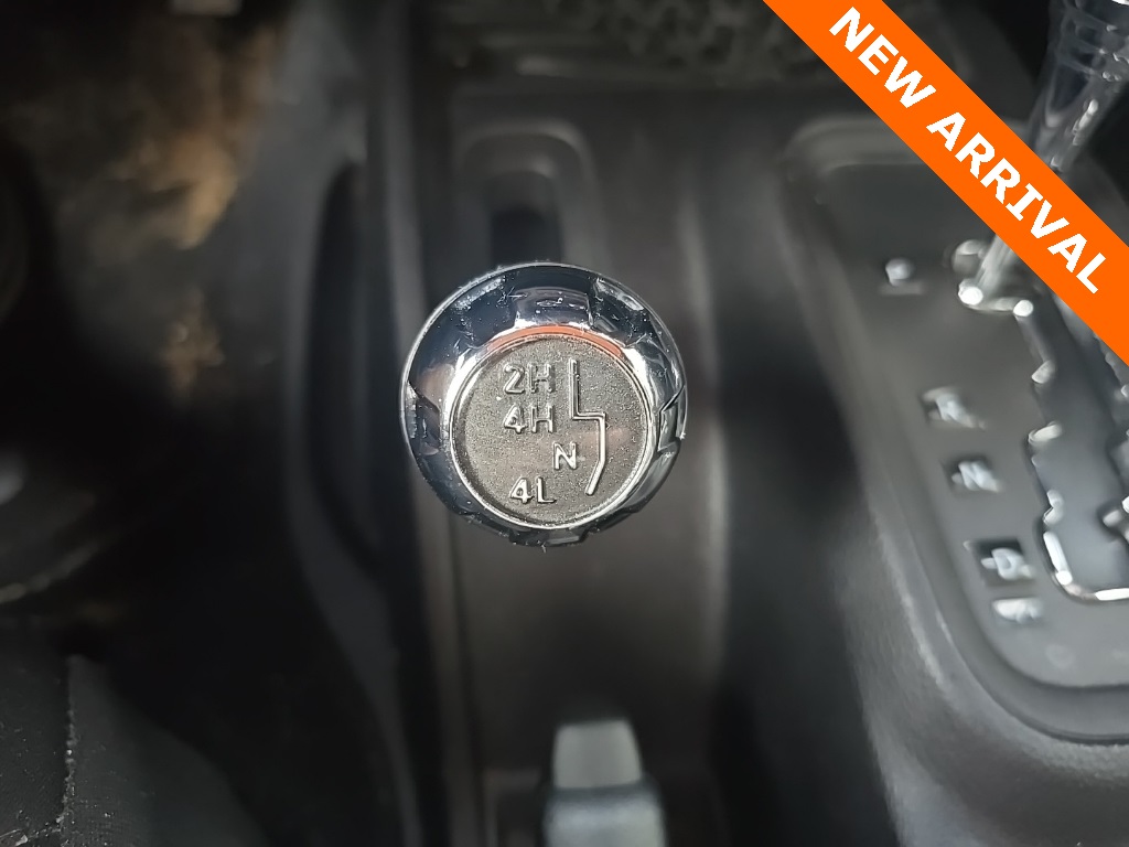 2015 Jeep Wrangler Sport photo 11