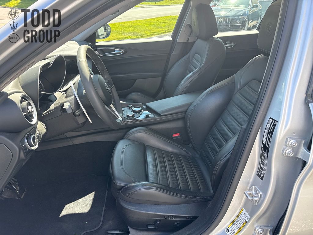 2019 Alfa Romeo Giulia Ti Sport photo 7