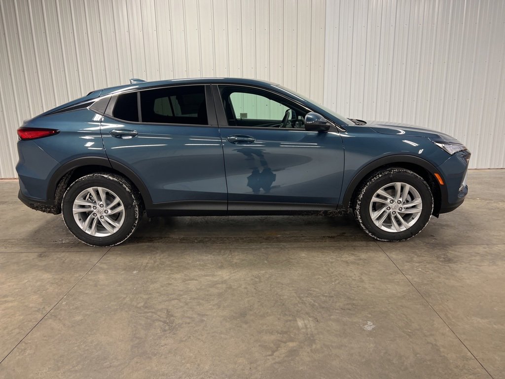 2026 Buick Envista Preferred photo 2