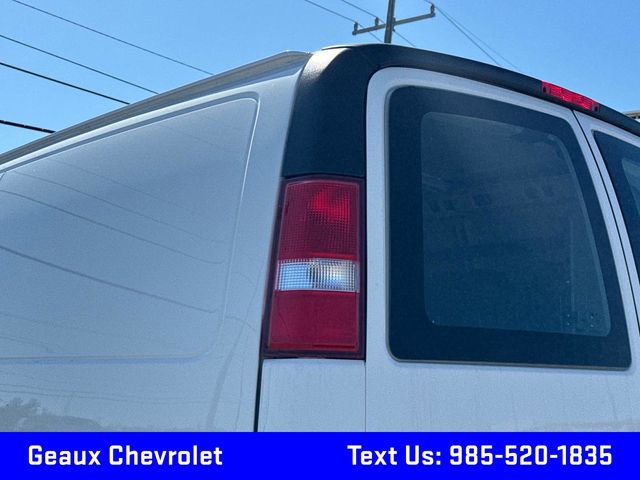 2024 Chevrolet Express Cargo 2500 photo 12