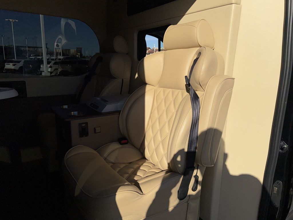 2016 Ford Transit Van photo 2