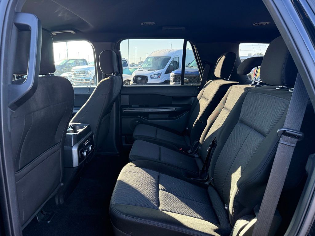 2020 Ford Expedition XLT photo 7