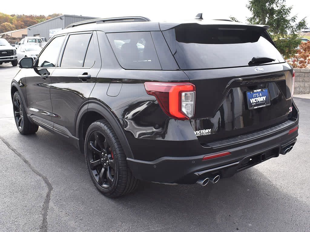 2020 Ford Explorer ST photo 3