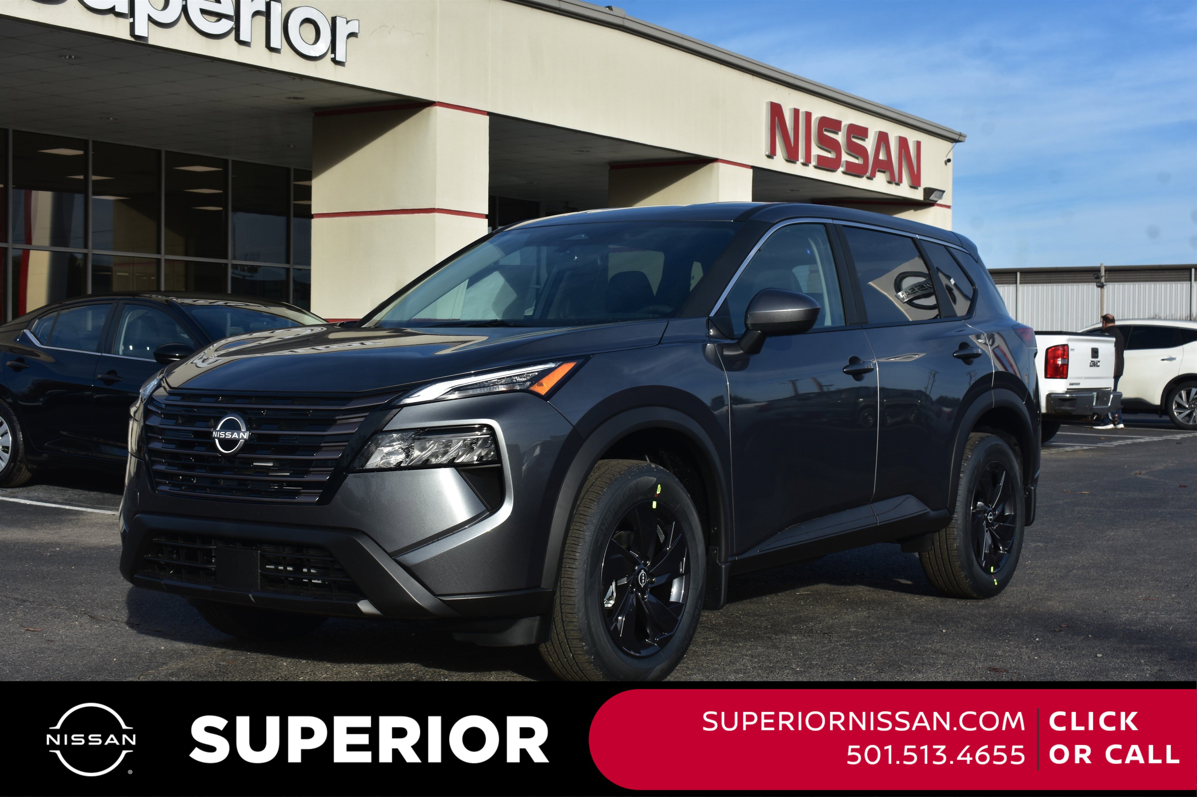 2026 Nissan Rogue SV's photo