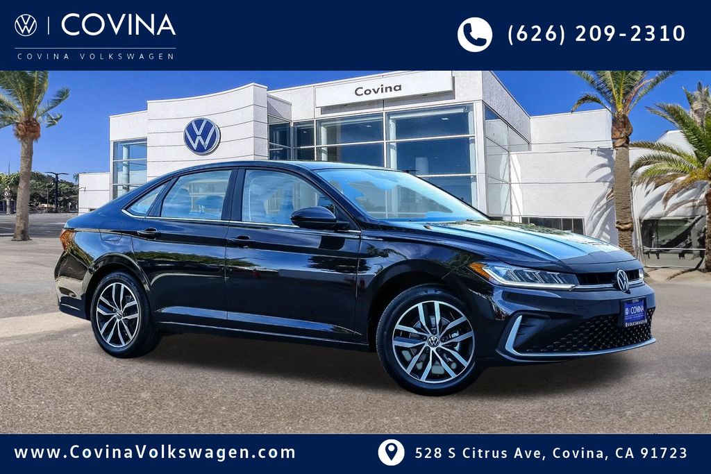 2026 Volkswagen Jetta SE's photo