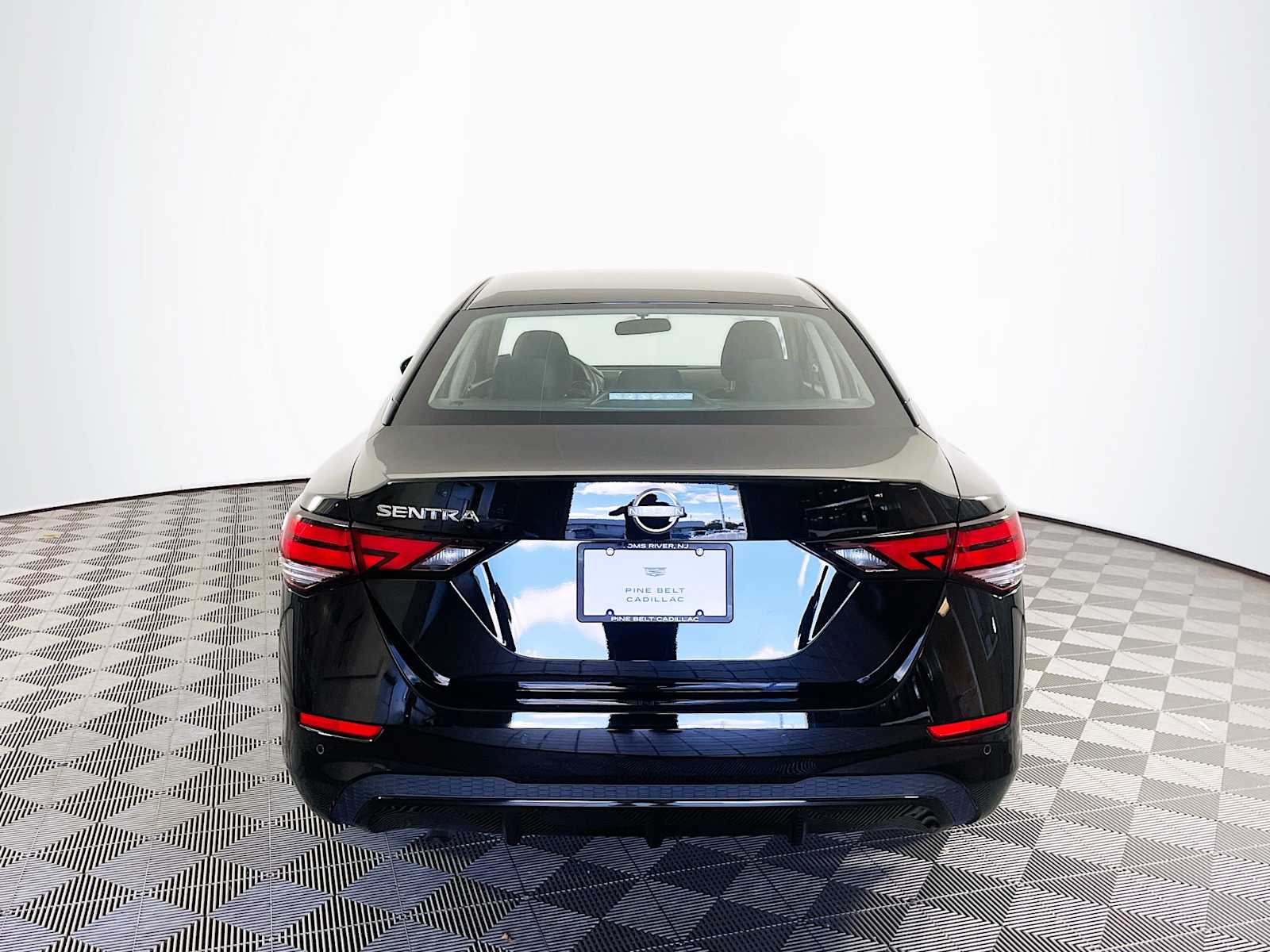 2024 Nissan Sentra S photo 5