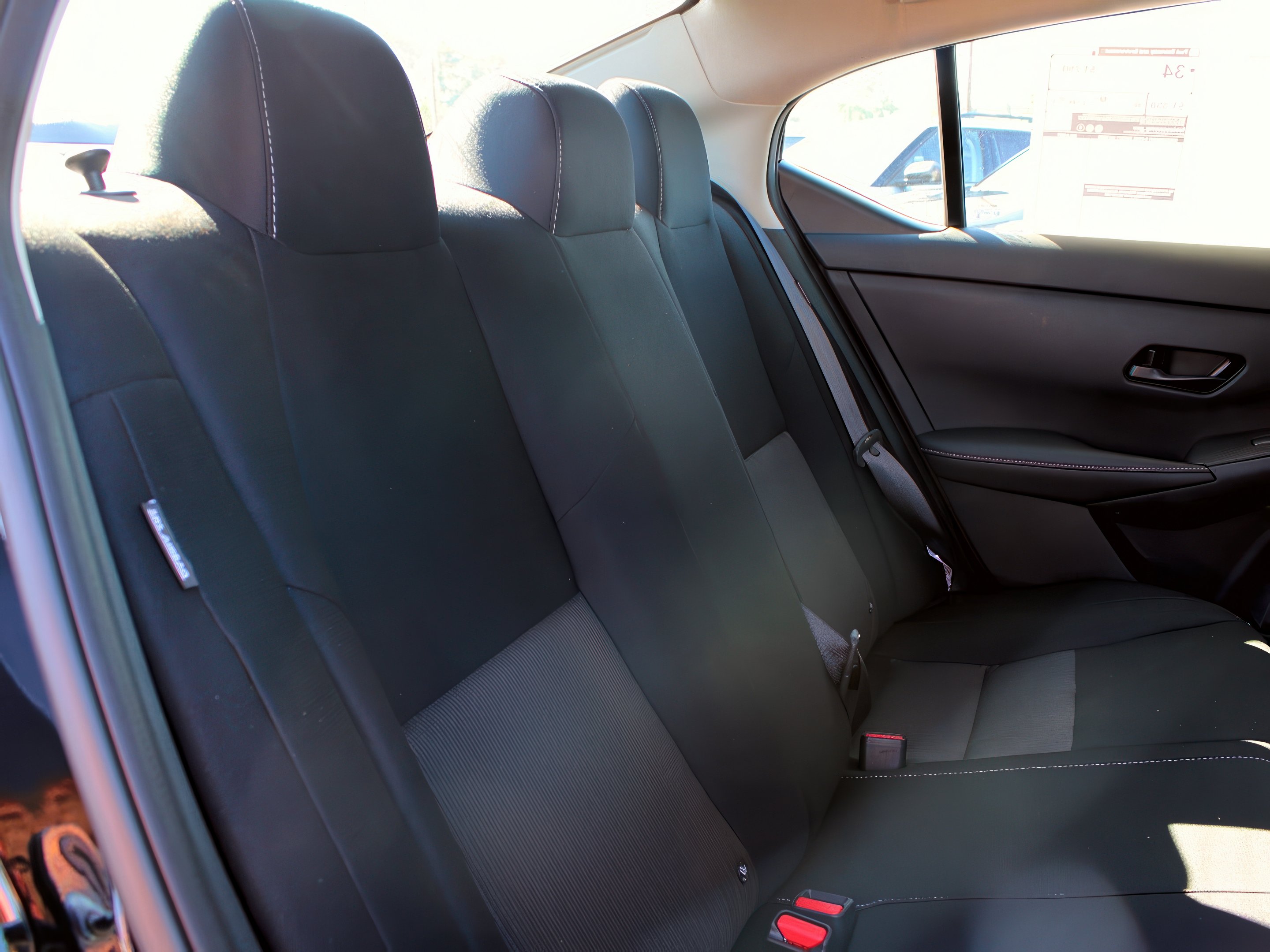 2025 Nissan Sentra SV photo 18
