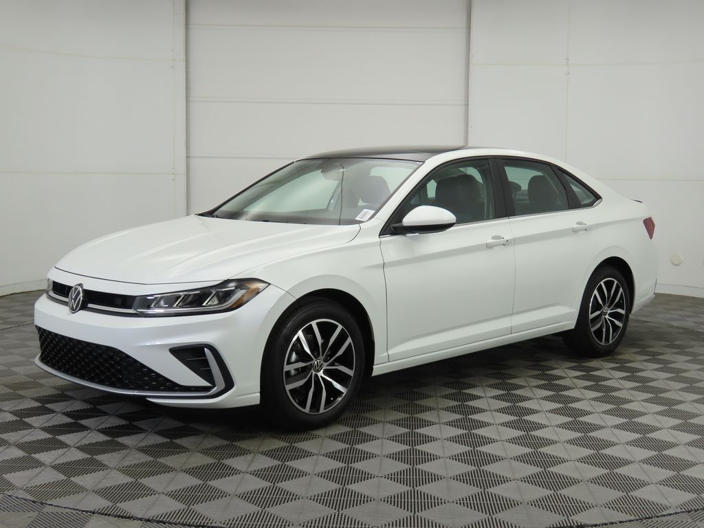 2026 Volkswagen Jetta SE's photo