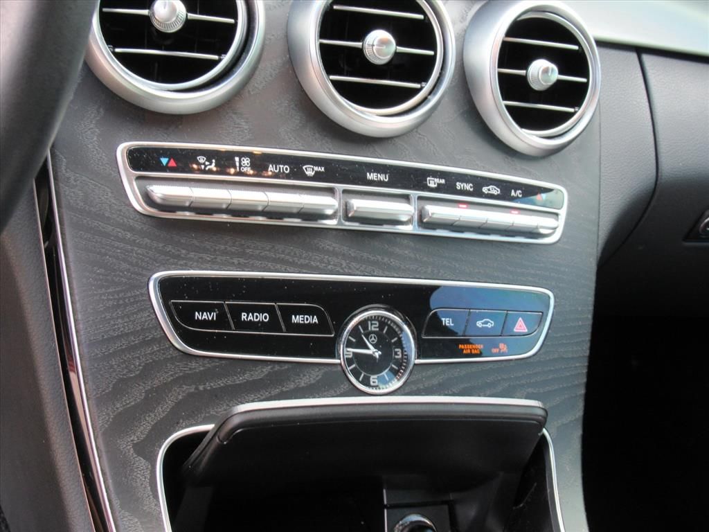 2021 Mercedes Benz C 300 photo 23