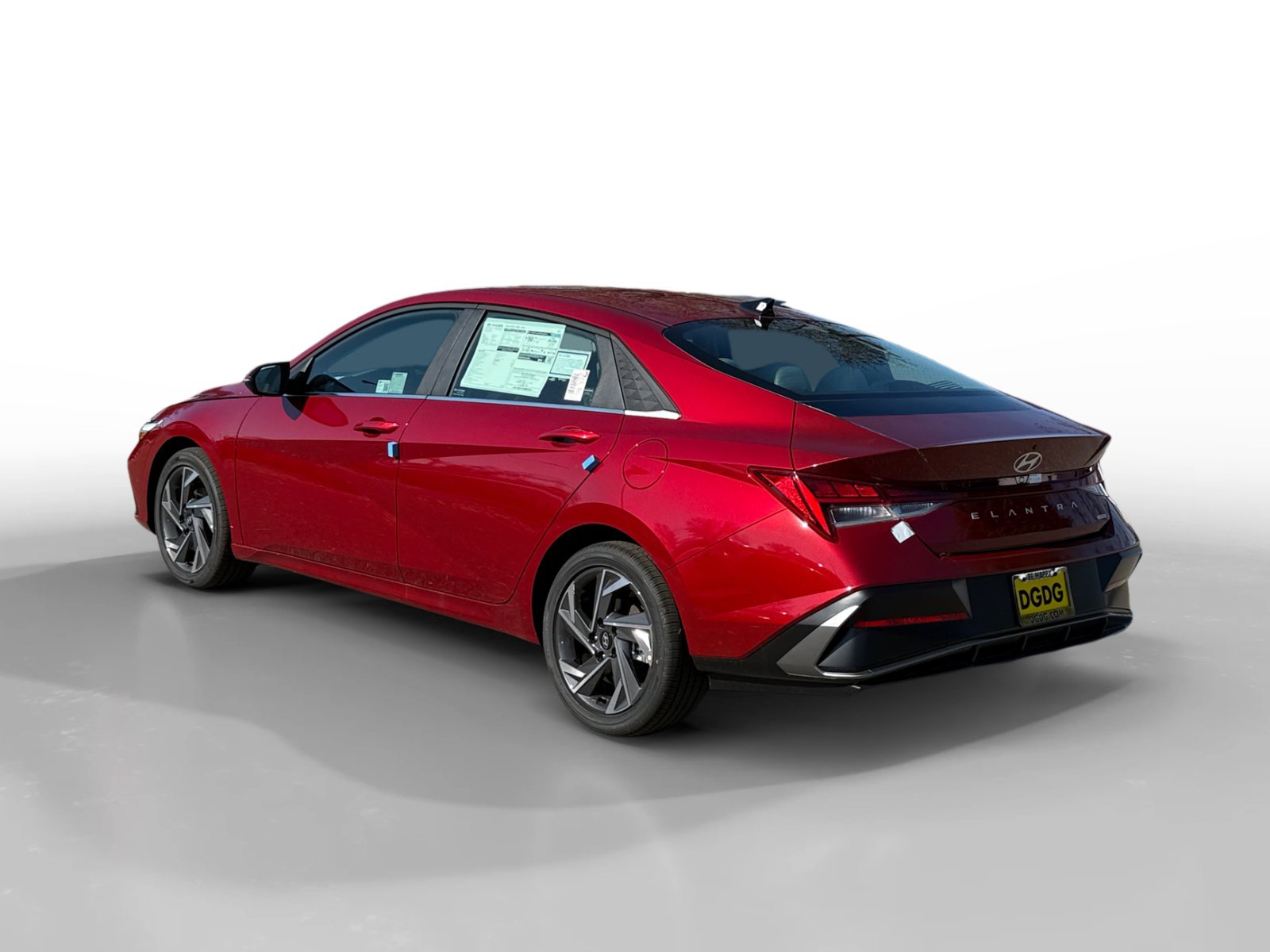 2025 Hyundai Elantra Hybrid Limited photo 3