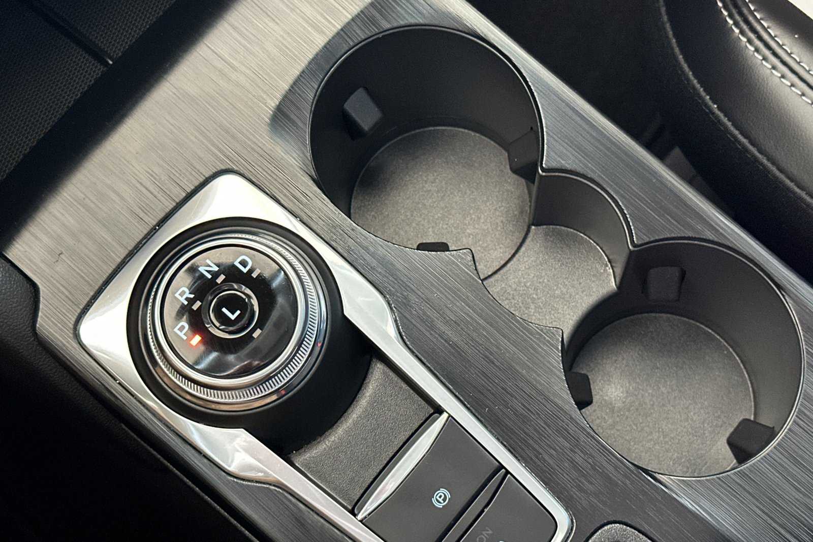 2025 Ford Escape Plug-In Hybrid Base photo 22