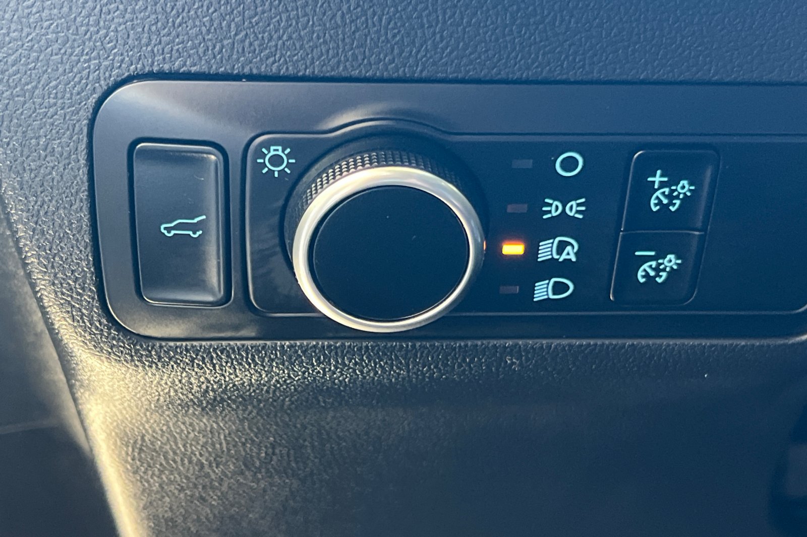 2025 Ford Escape ST-Line photo 29