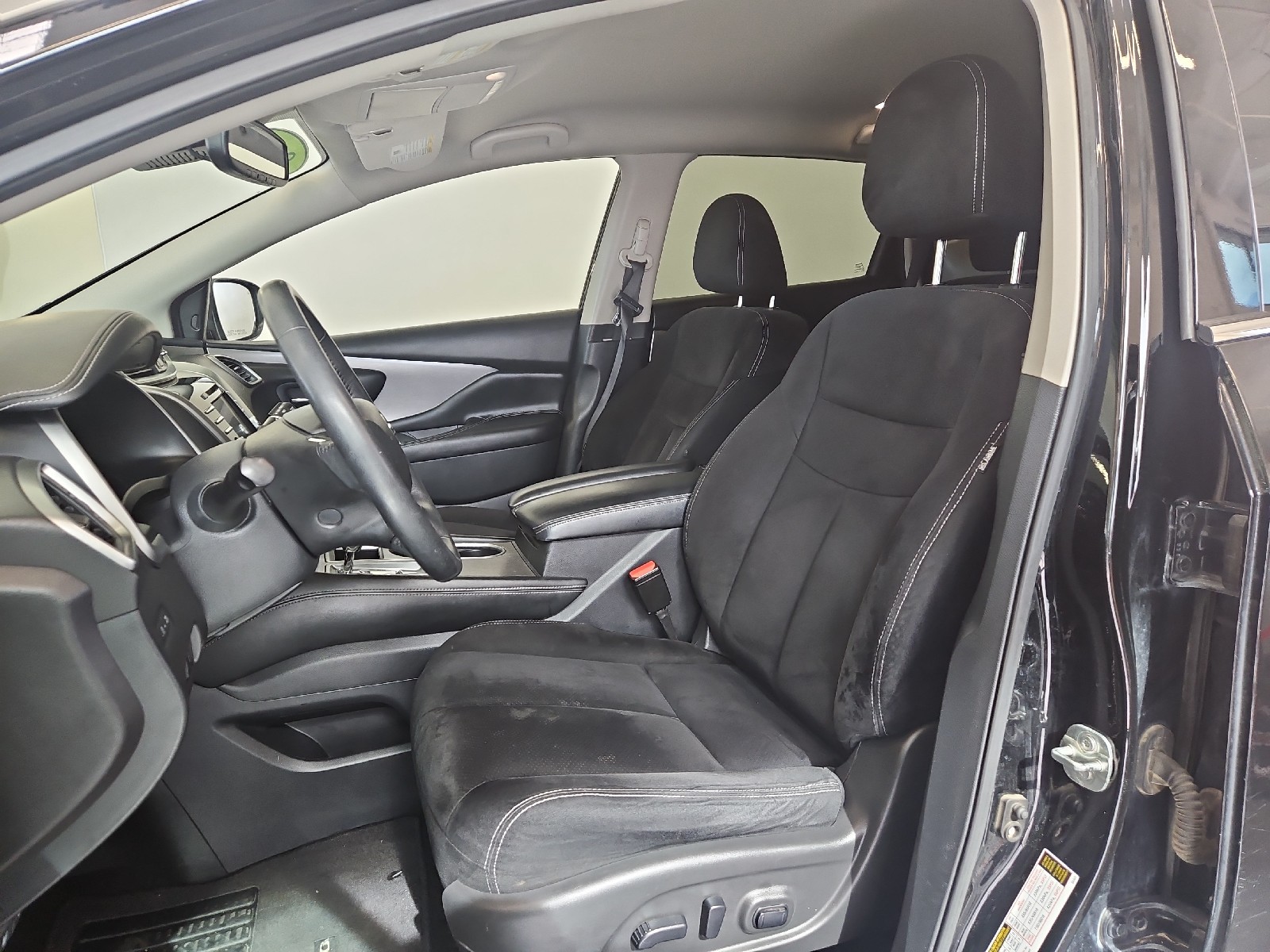 Used 2020 BLACK Nissan SV image 9