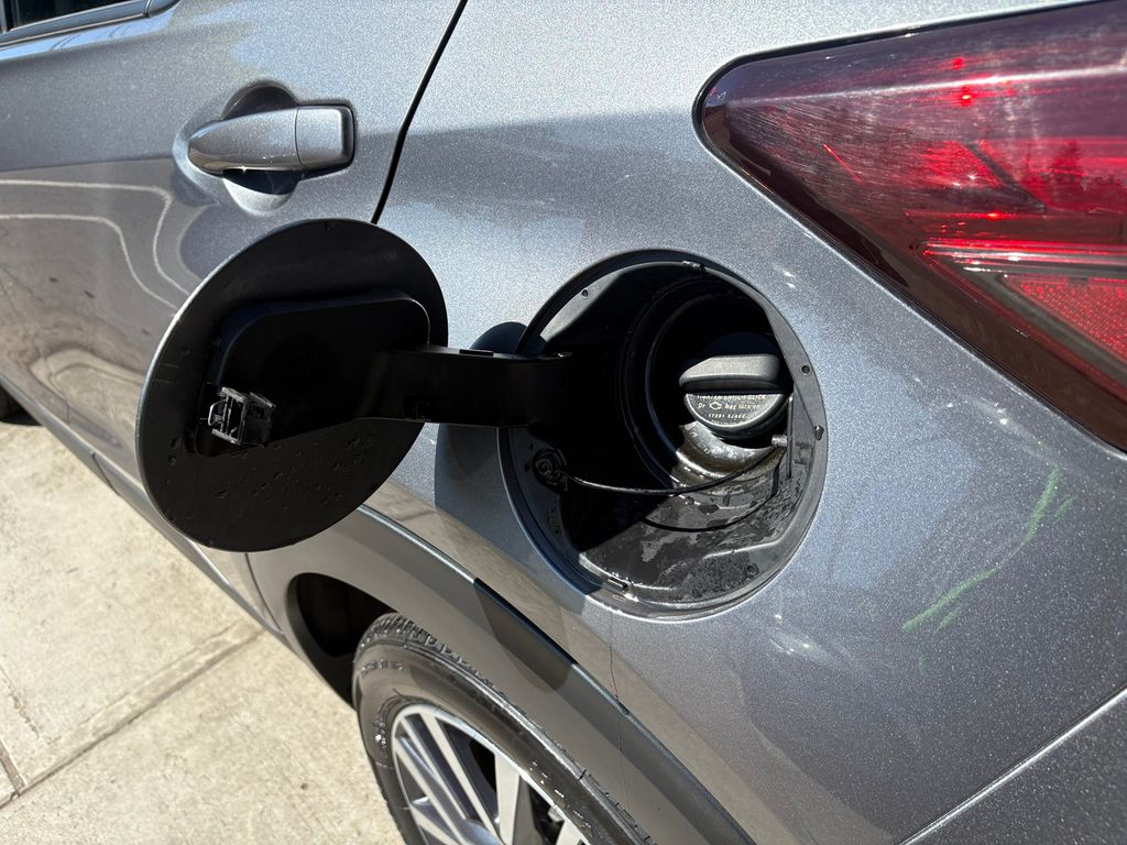 2024 Nissan Kicks SV photo 33