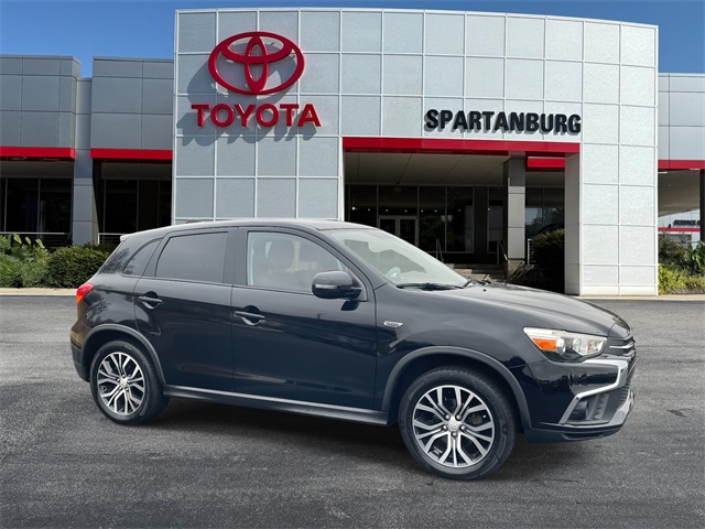 2019 Mitsubishi Outlander Sport ES's photo