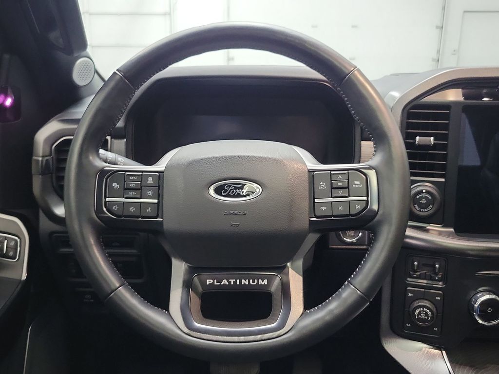 2023 Ford F-150 Platinum photo 11